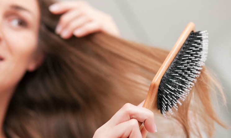 Olio di monoi per i capelli proprieta e benefici