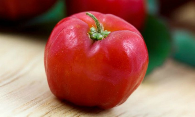 Acerola proprieta benefici e controindicazioni